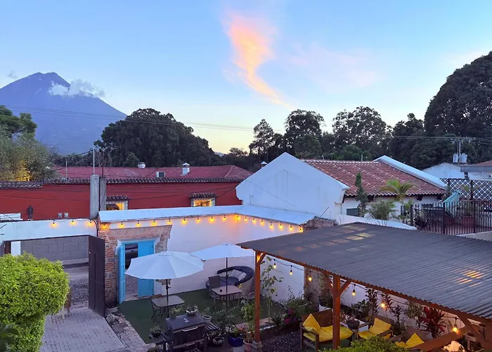 Blue Moon Hostel